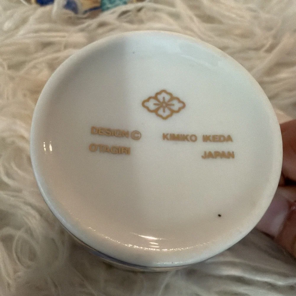 Vtg Otagiri Kimiko Ikeda Espresso Teacup And Saucer Gold‎ Trim Shell And Scroll